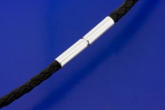 braided leather cord with bajonet clasp (ø 2,5 mm)