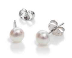 Ear stud with fresh water pearl / 925 silver